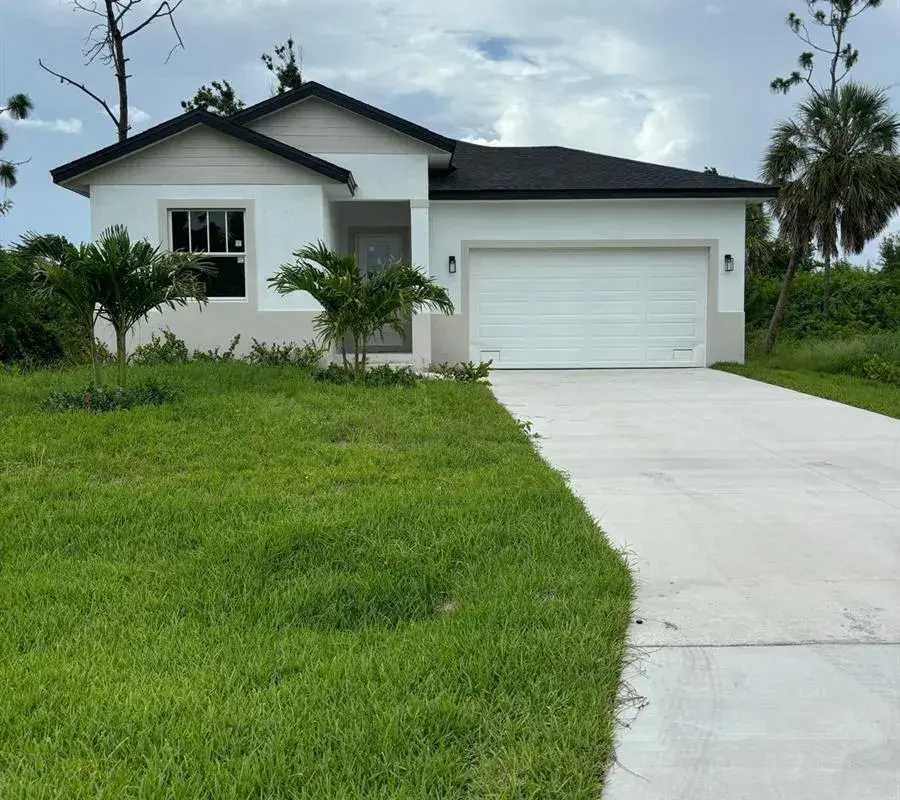 136 Lomas Rd Road, FL 33947