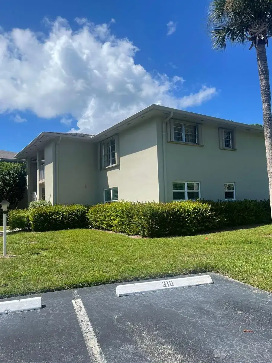 29 Lake Vista Trail # 201, Port St. Lucie FL 34952 photo 2