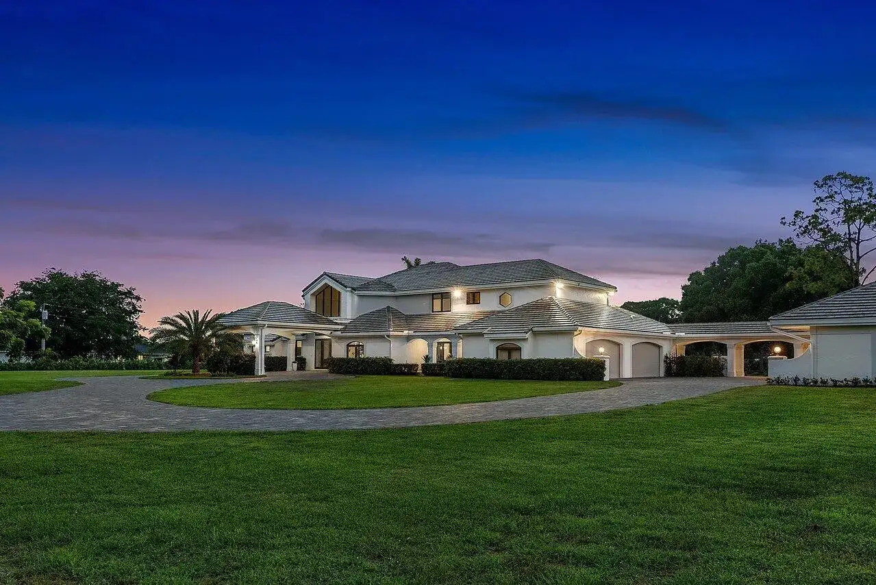 21677 El Bosque Way, Boca Raton FL 33428 photo 3