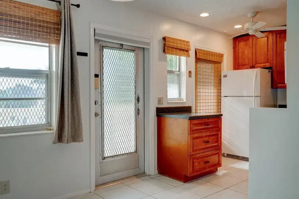 2111 NE 1st Court # 203, Boynton Beach FL 33435