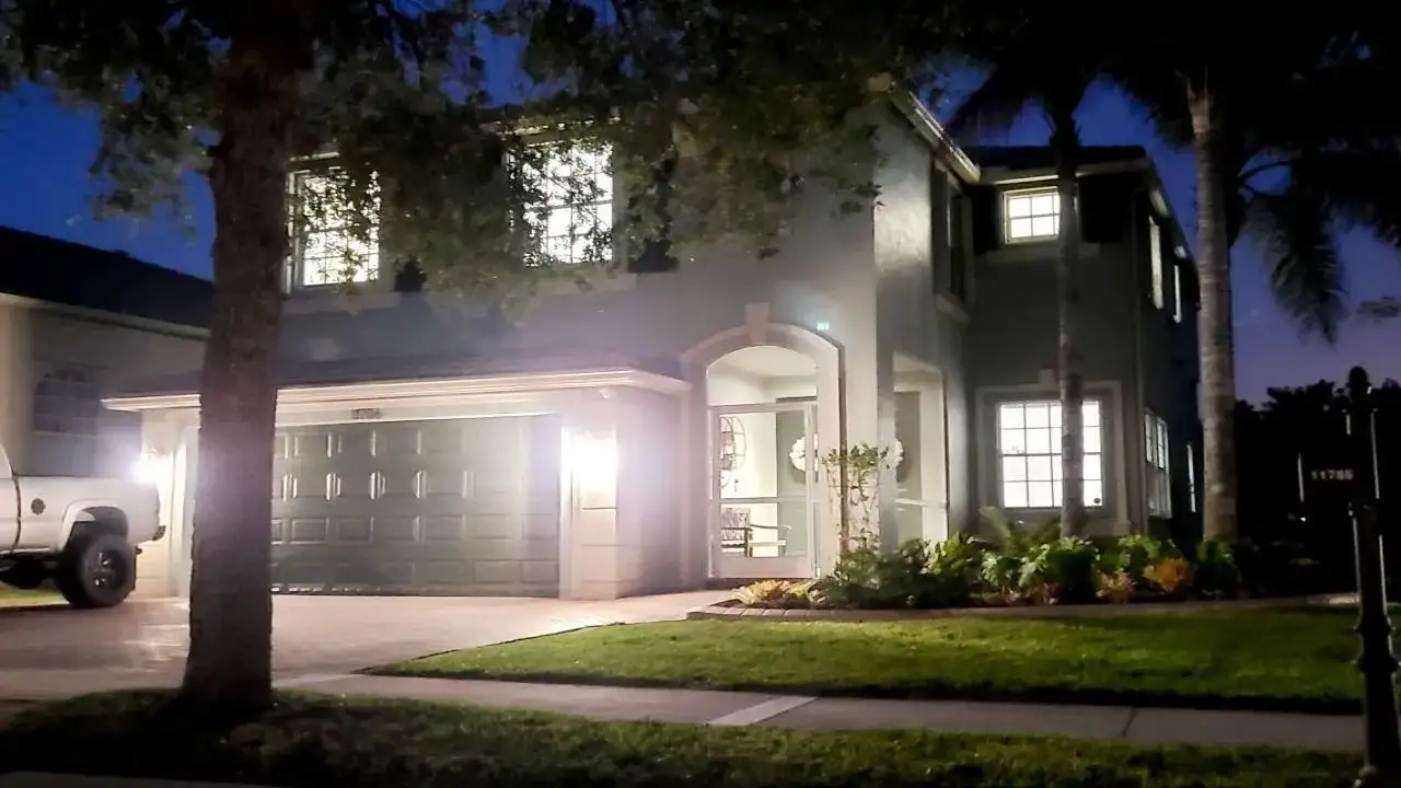11786 SW Bennington Circle, Port St. Lucie FL 34987 photo 2