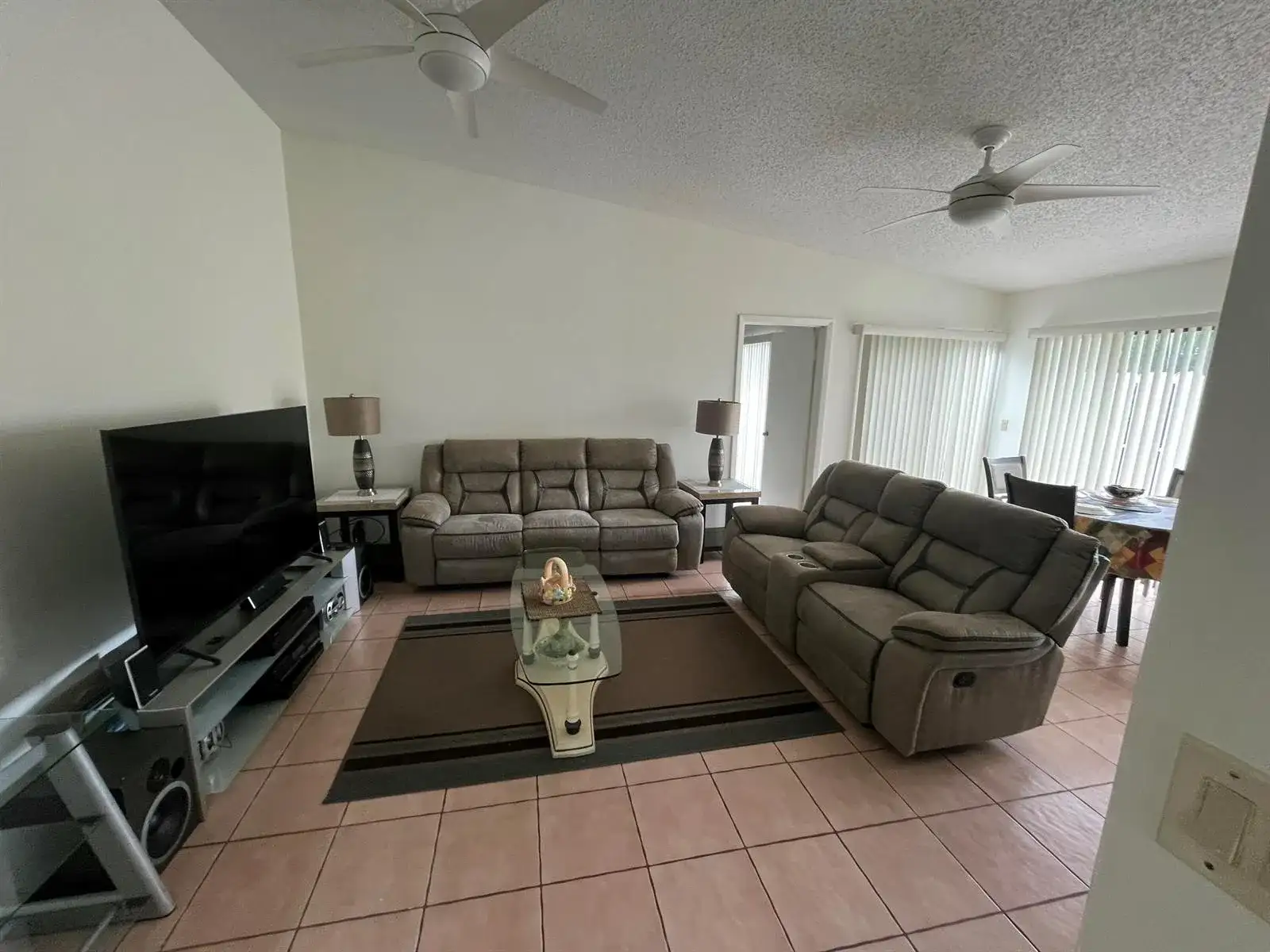 172 Meadows Drive, Boynton Beach FL 33436 photo 5