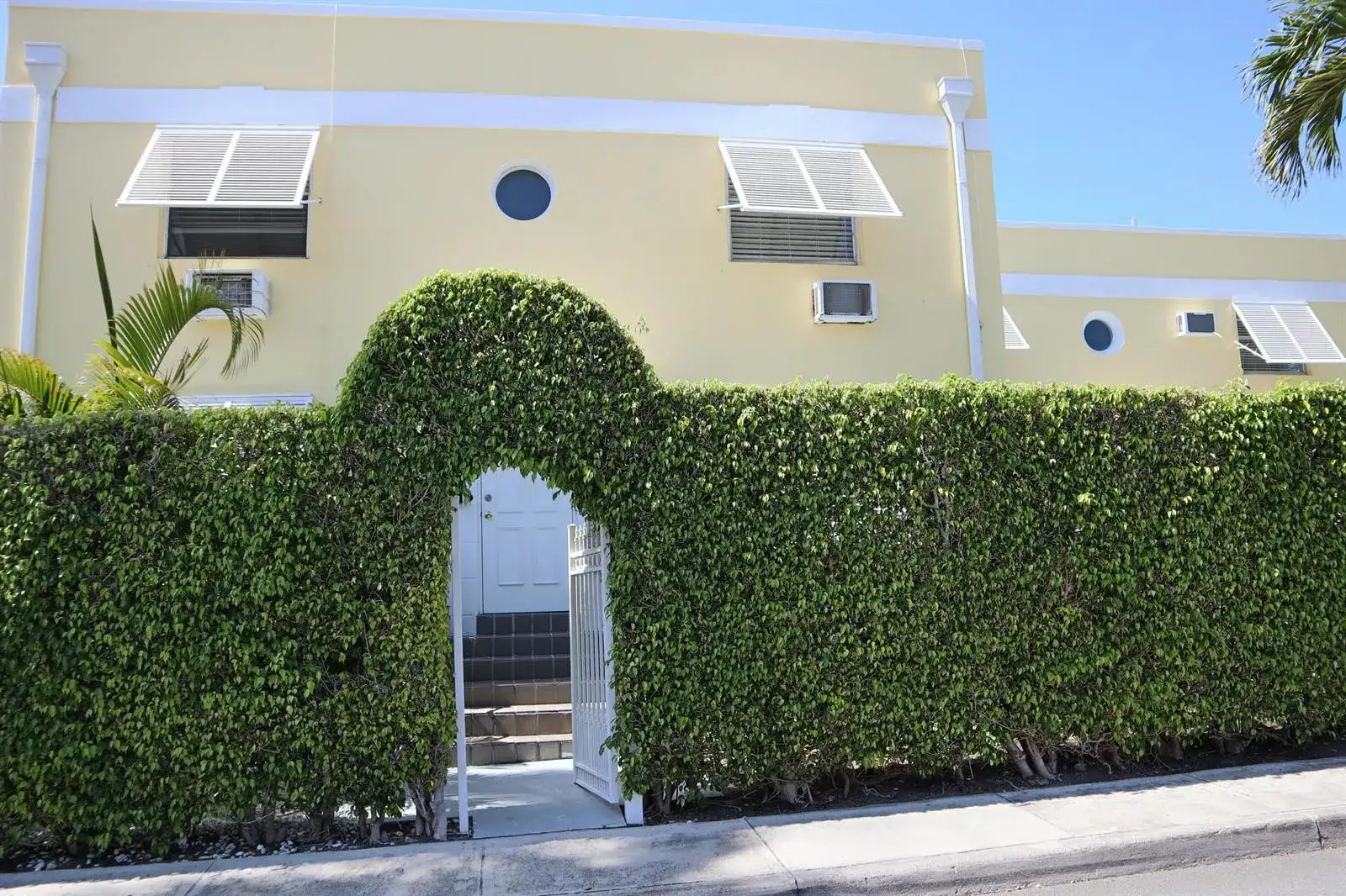 172 N County Road, Palm Beach FL 33480 photo 4