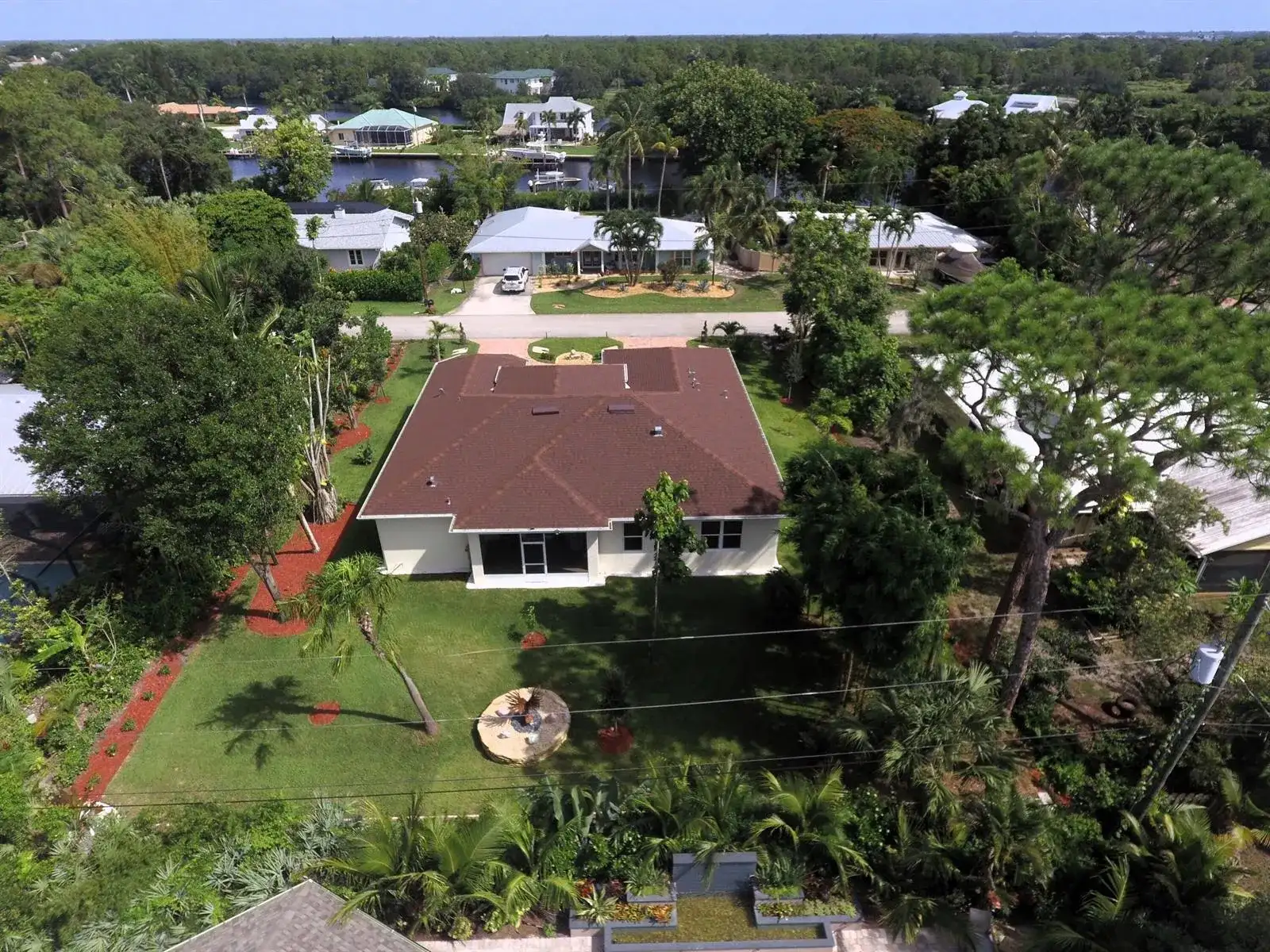 567 SW Hidden River Avenue, Palm City FL 34990 photo 3