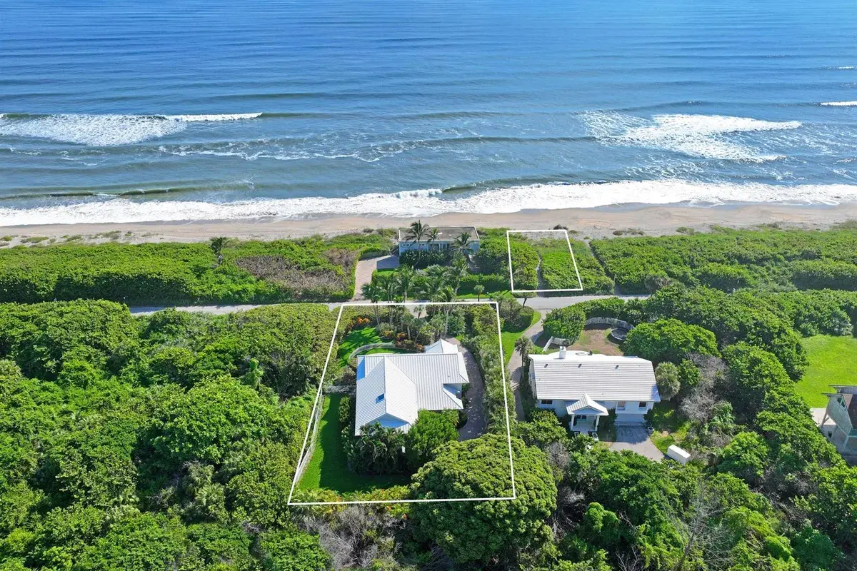 162 N Beach Road, Jupiter Island FL 33455