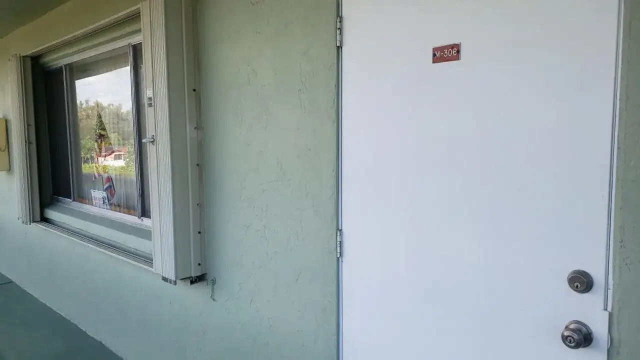 3300 Springdale Boulevard # 306, Palm Springs FL 33461 photo 2