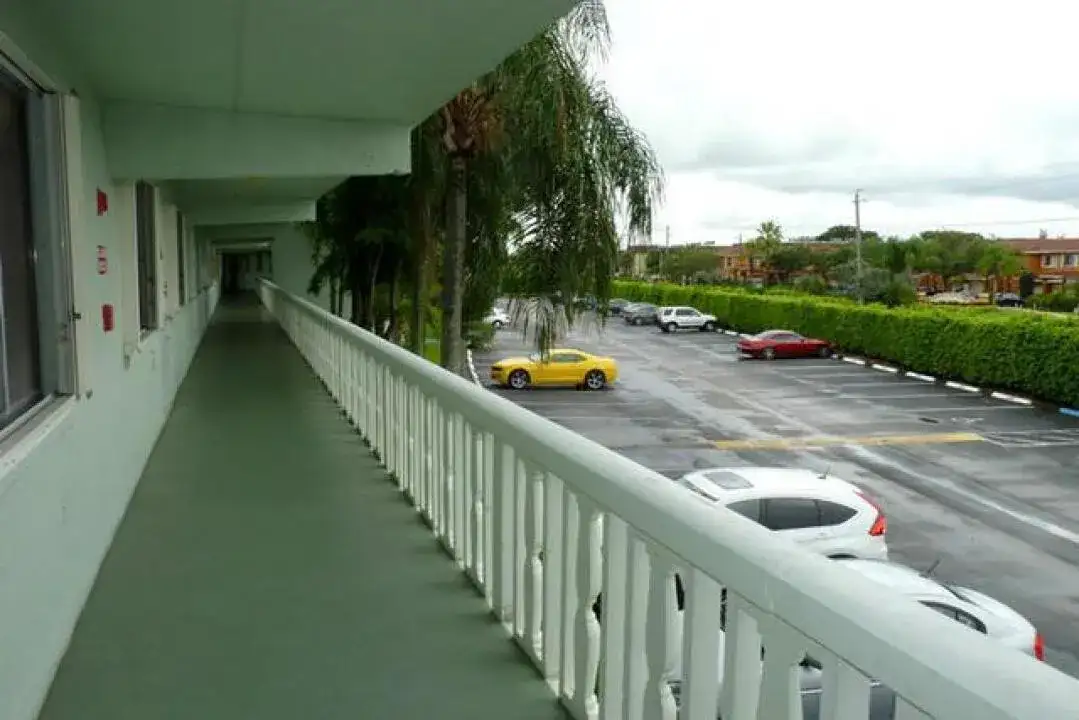 3300 Springdale Boulevard # 306, Palm Springs FL 33461 photo 3
