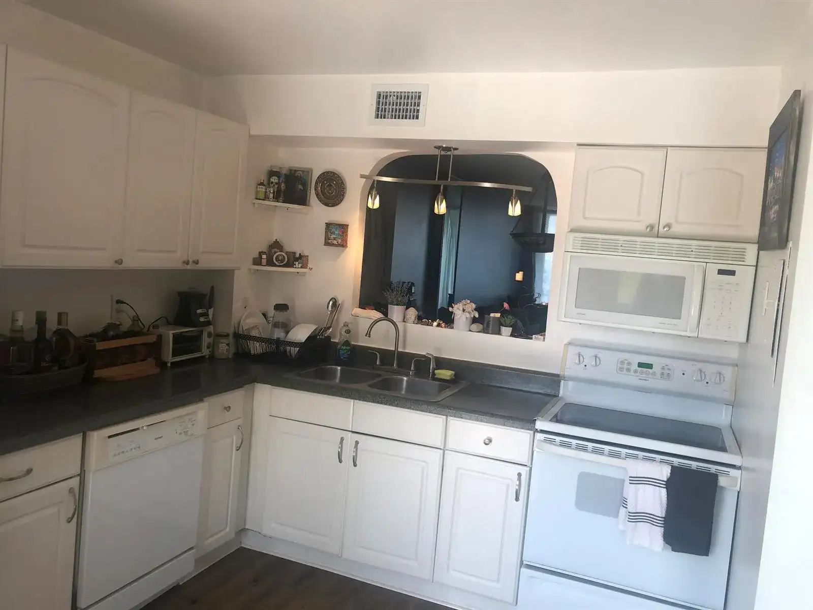 1175 NE Miami Gardens Drive # 103, Miami FL 33179 photo 3