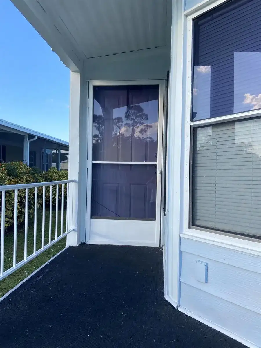 240 Travis Cay Place # 2, Fort Pierce FL 34982 photo 2