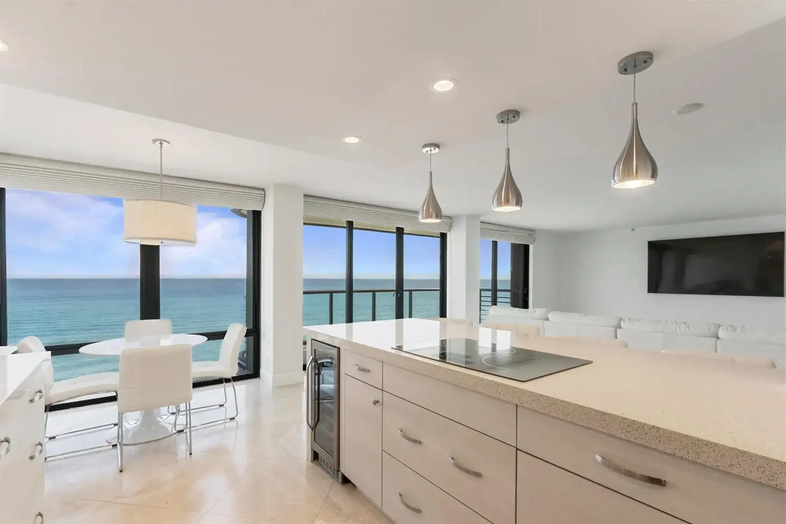 250 S Ocean 4e Boulevard # e, Boca Raton FL 33432 photo 2