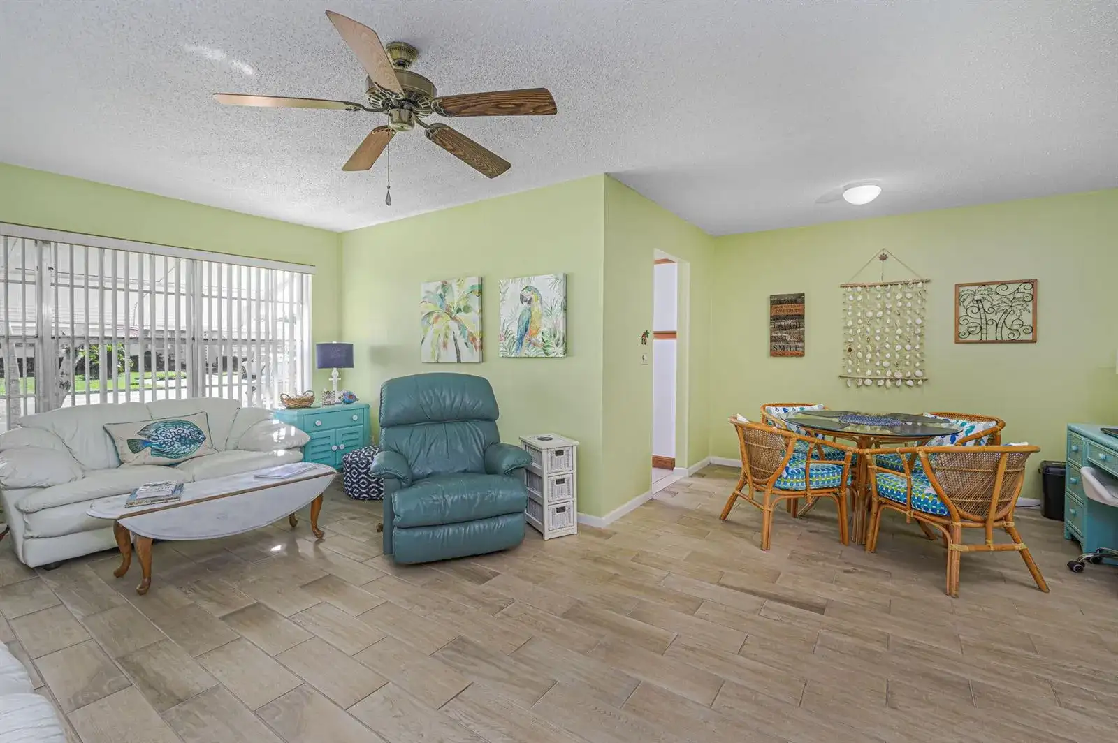 908 Savannas Point Drive, Fort Pierce FL 34982 photo 3