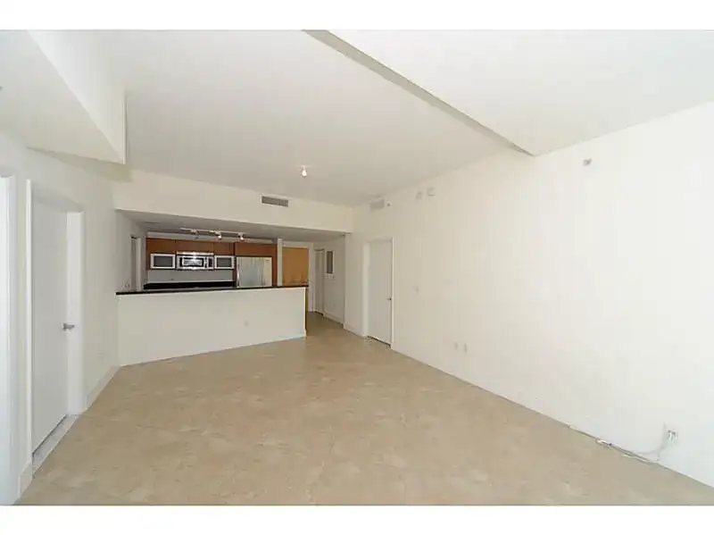 253 NE 2nd Street # 2710, Miami FL 33132 photo 4