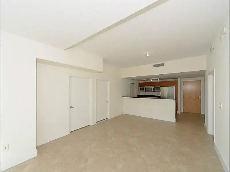 253 NE 2nd Street # 2710, Miami FL 33132 photo 5