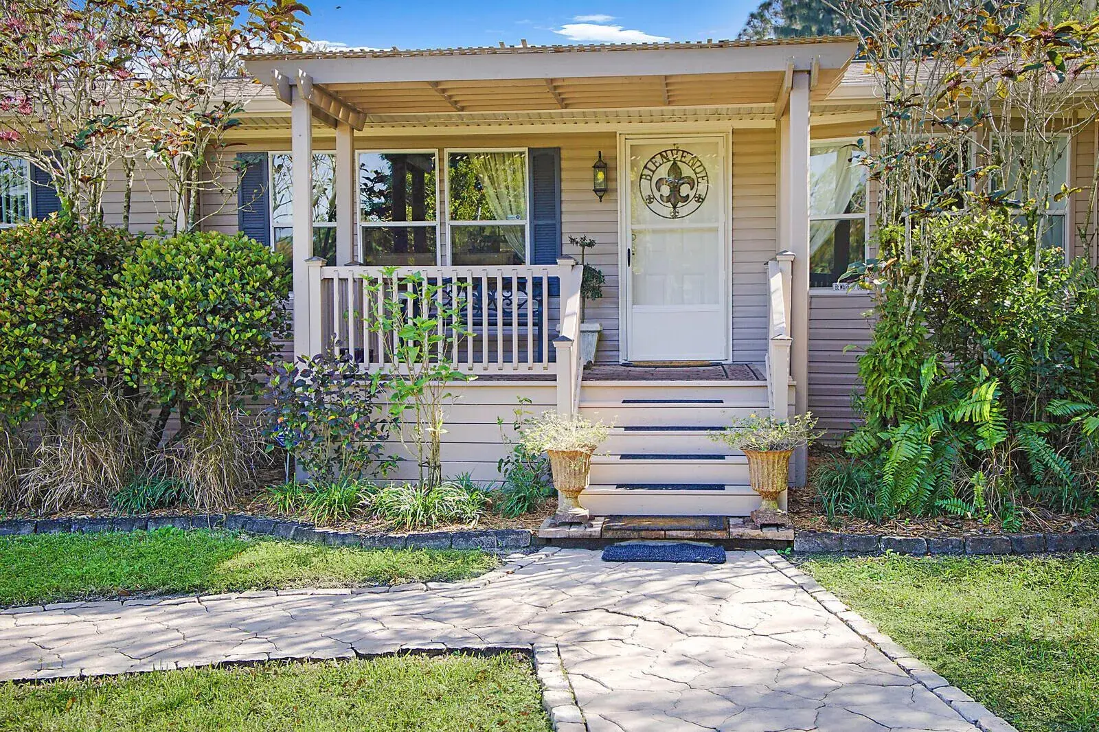 2454/2376 E Road, FL 33470