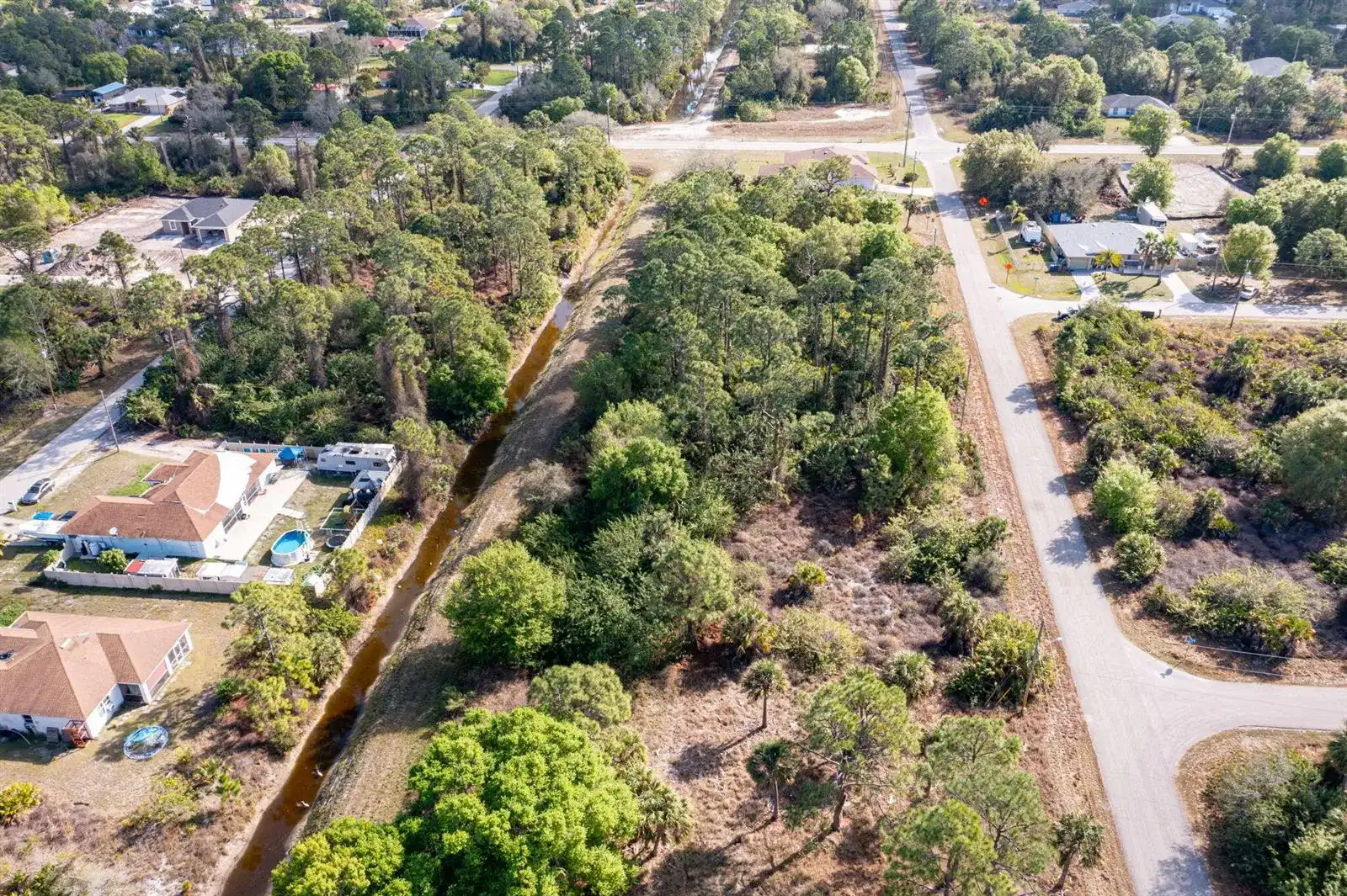 773 Cadis Street E, Lehigh Acres FL 33974