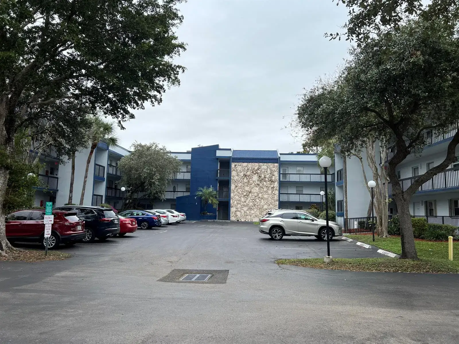 3220 Holiday Springs Boulevard # 210, Margate FL 33063