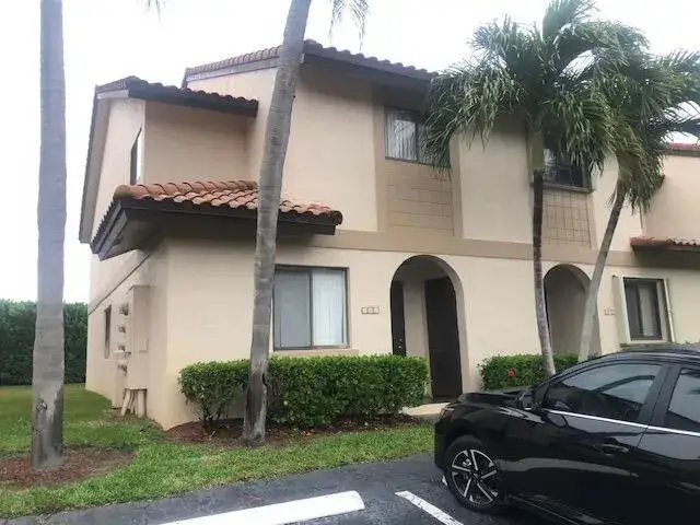 22065 Las Brisas Circle # 401, Boca Raton FL 33433