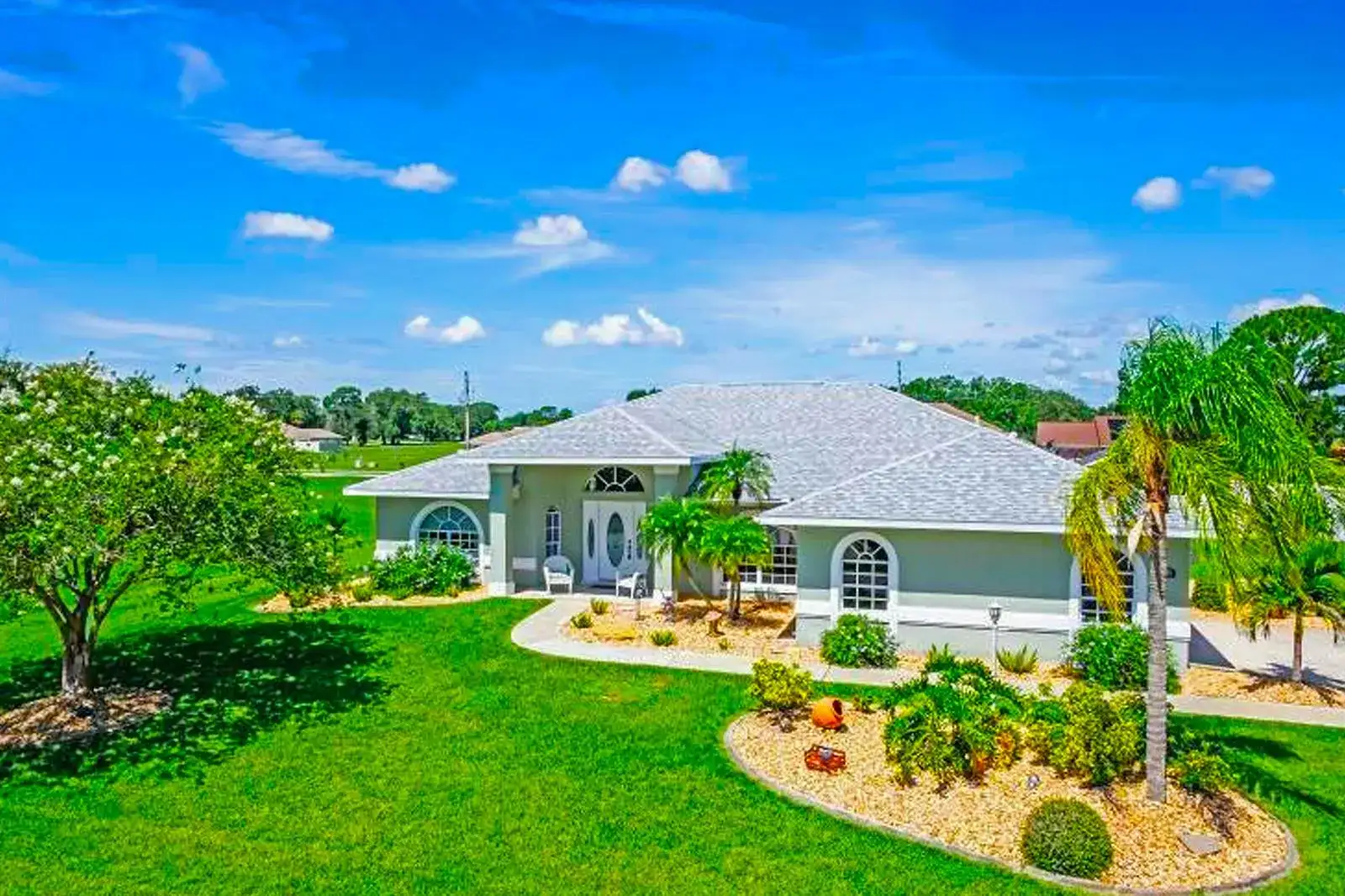 424 Holly Drive, Sebring FL 33876 photo 4