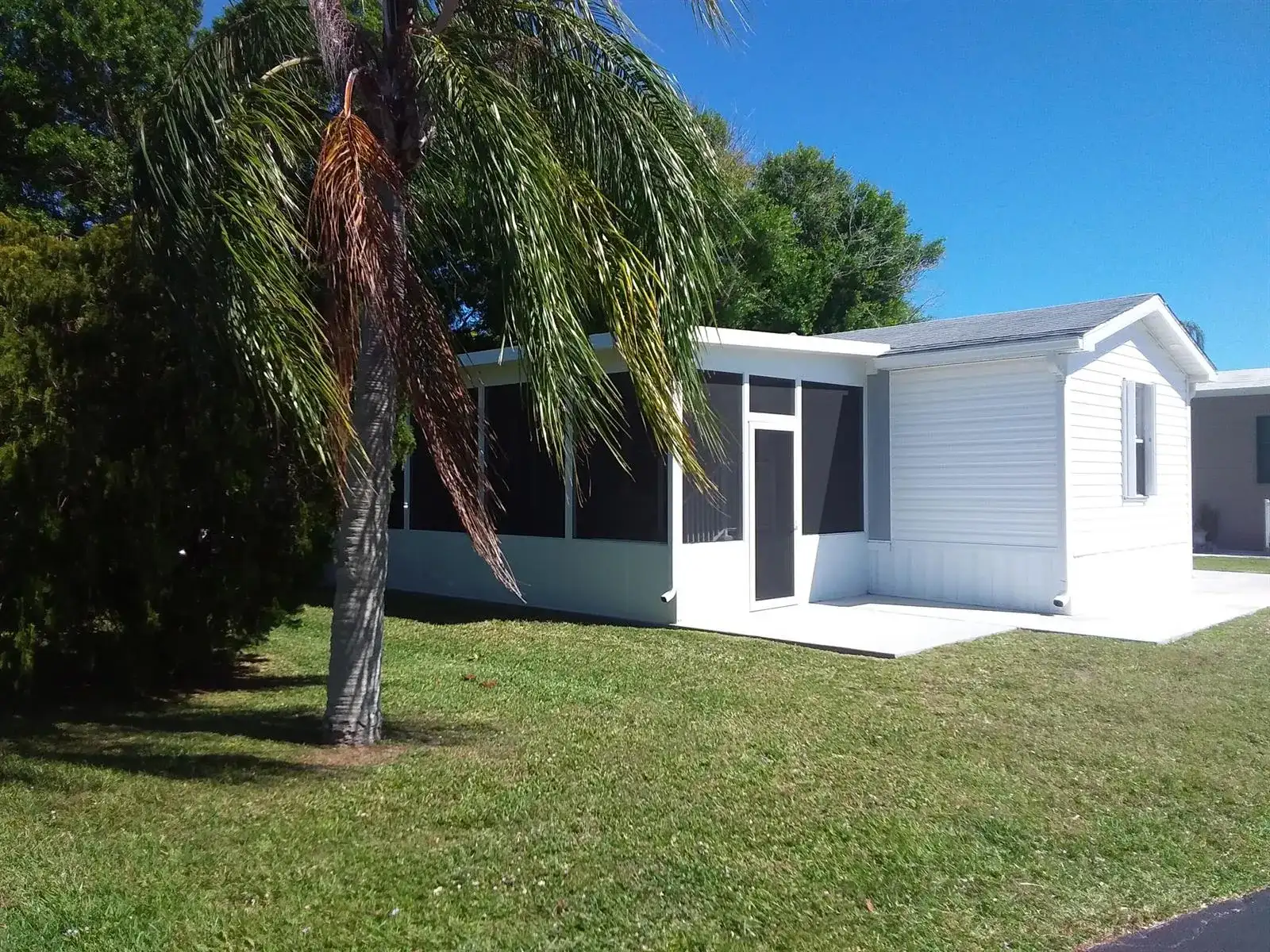 267 Nightingale Avenue, Fort Pierce FL 34982 photo 2