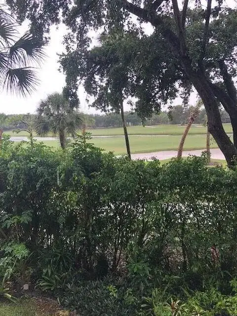 2811 Village Boulevard # 202, West Palm Beach FL 33409 photo 4