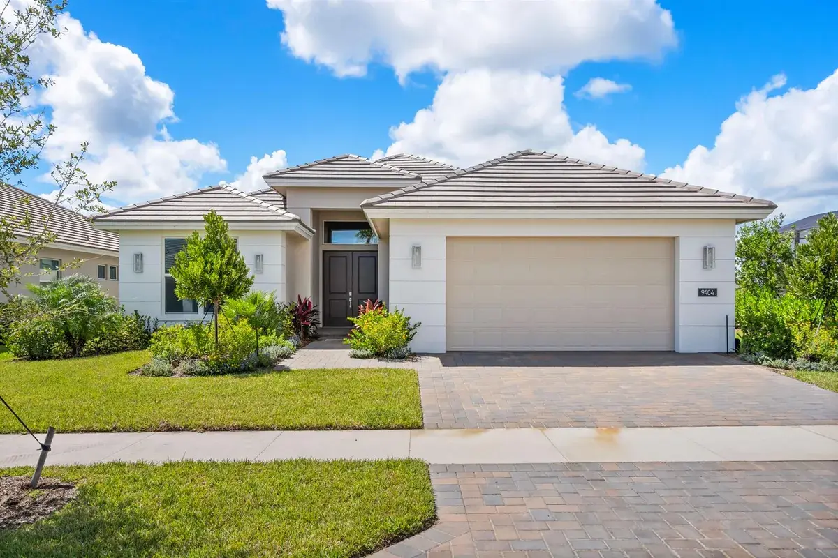 9404 SW Pinnacle Place N, FL 34956