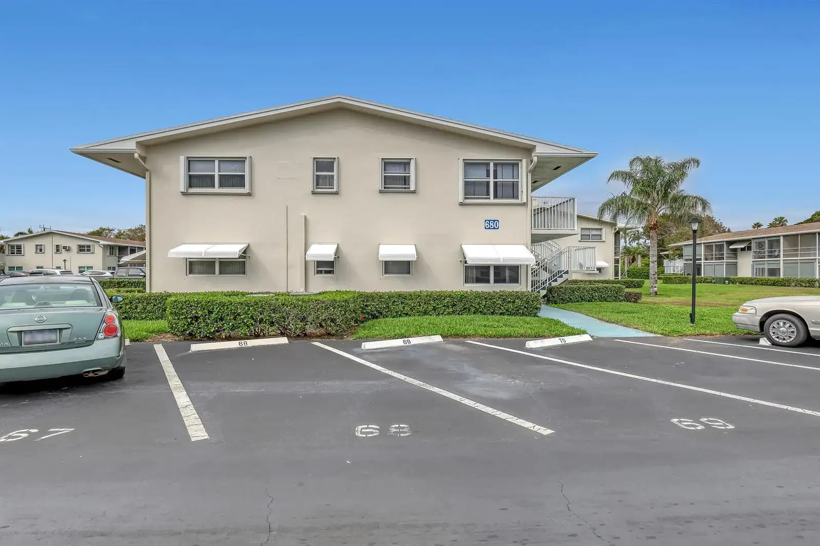 680 Horizons W # 110, Boynton Beach FL 33435 photo 3