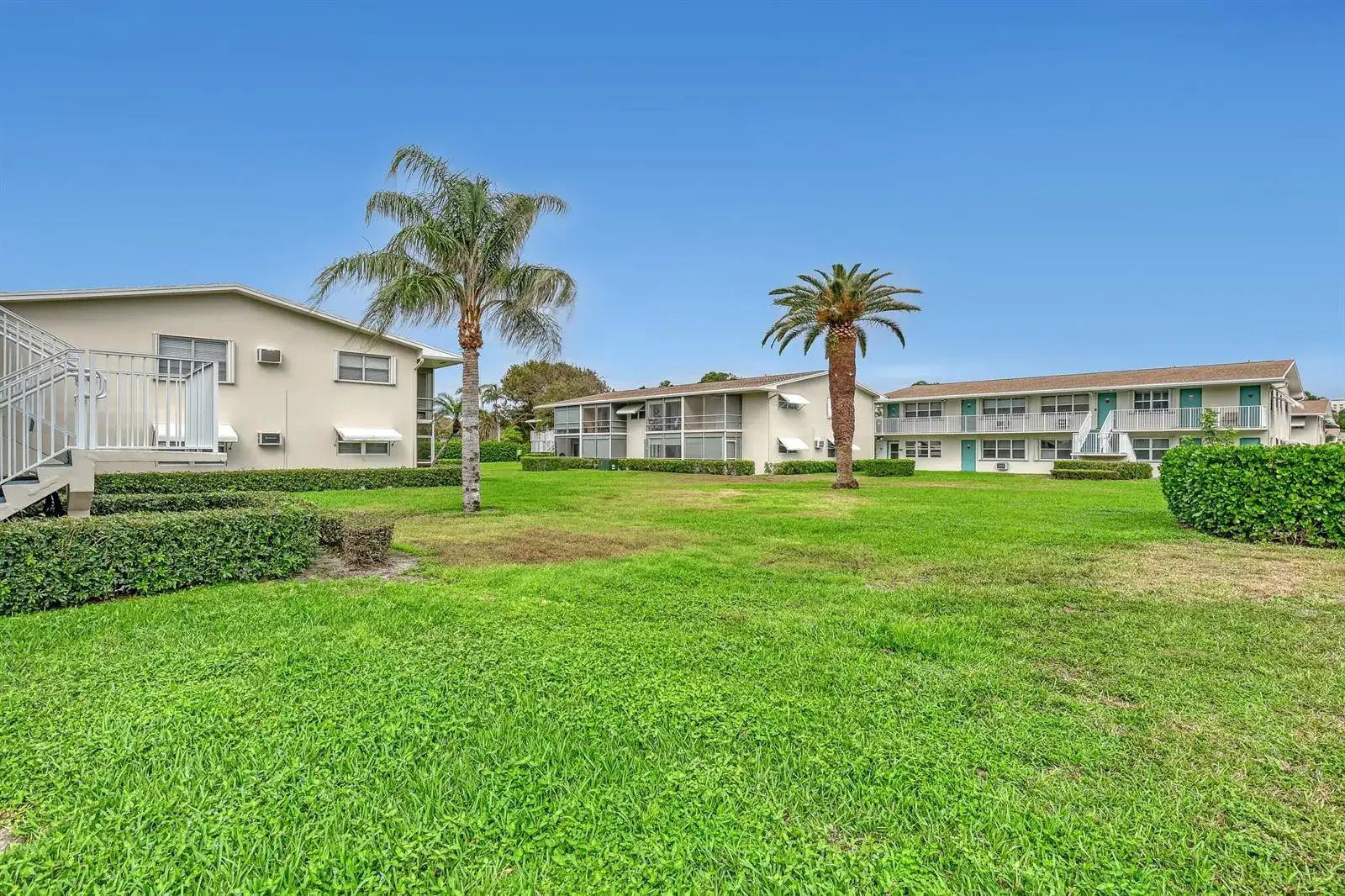 680 Horizons W # 110, Boynton Beach FL 33435 photo 5