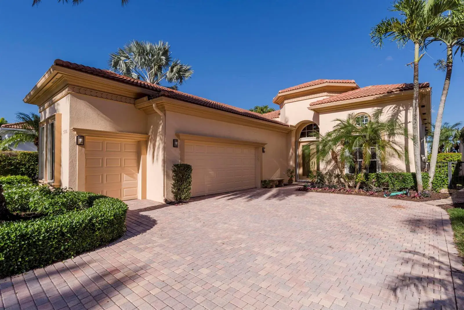 7976 Via Villagio, West Palm Beach FL 33412