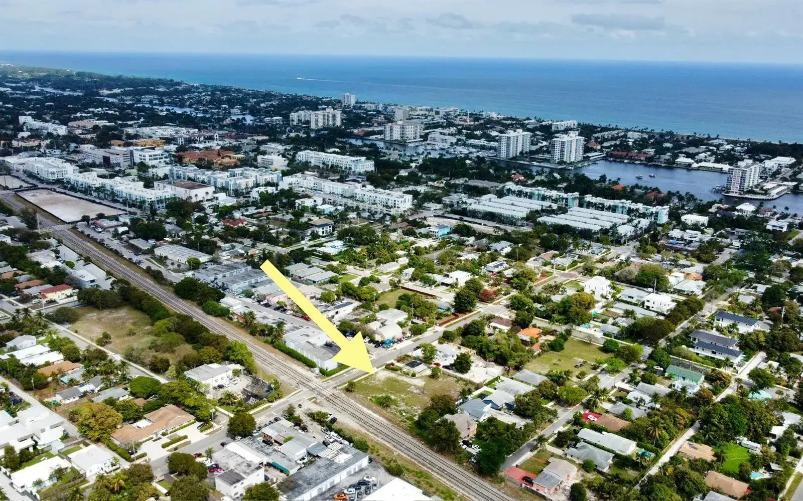198 SE 4th Street, Delray Beach FL 33483 photo 4