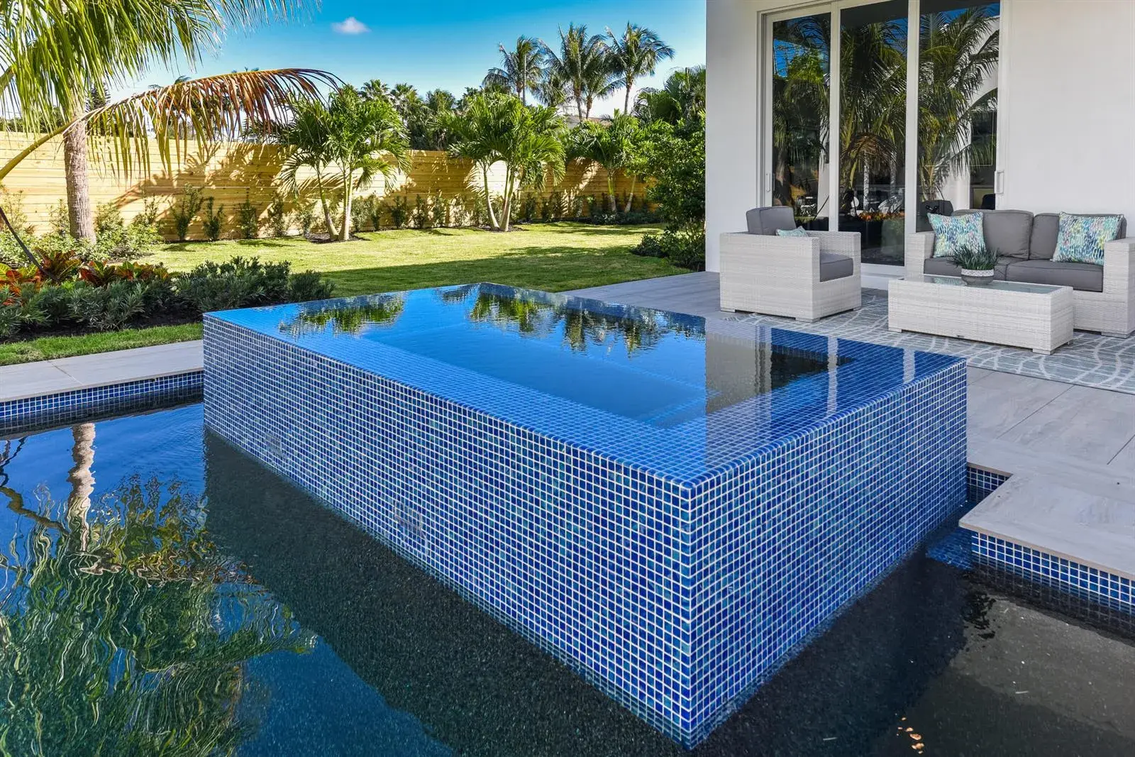 2627 NE 14th Street, Fort Lauderdale FL 33304