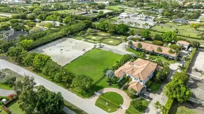 14471 Equestrian Way, Wellington FL 33414 photo 2
