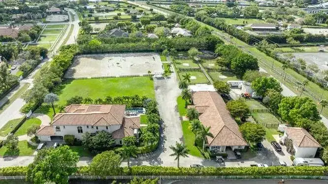 14471 Equestrian Way, Wellington FL 33414 photo 3