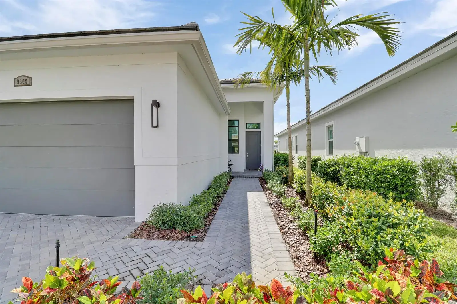 9309 SW Pepoli Way, Port St. Lucie FL 34987 photo 4