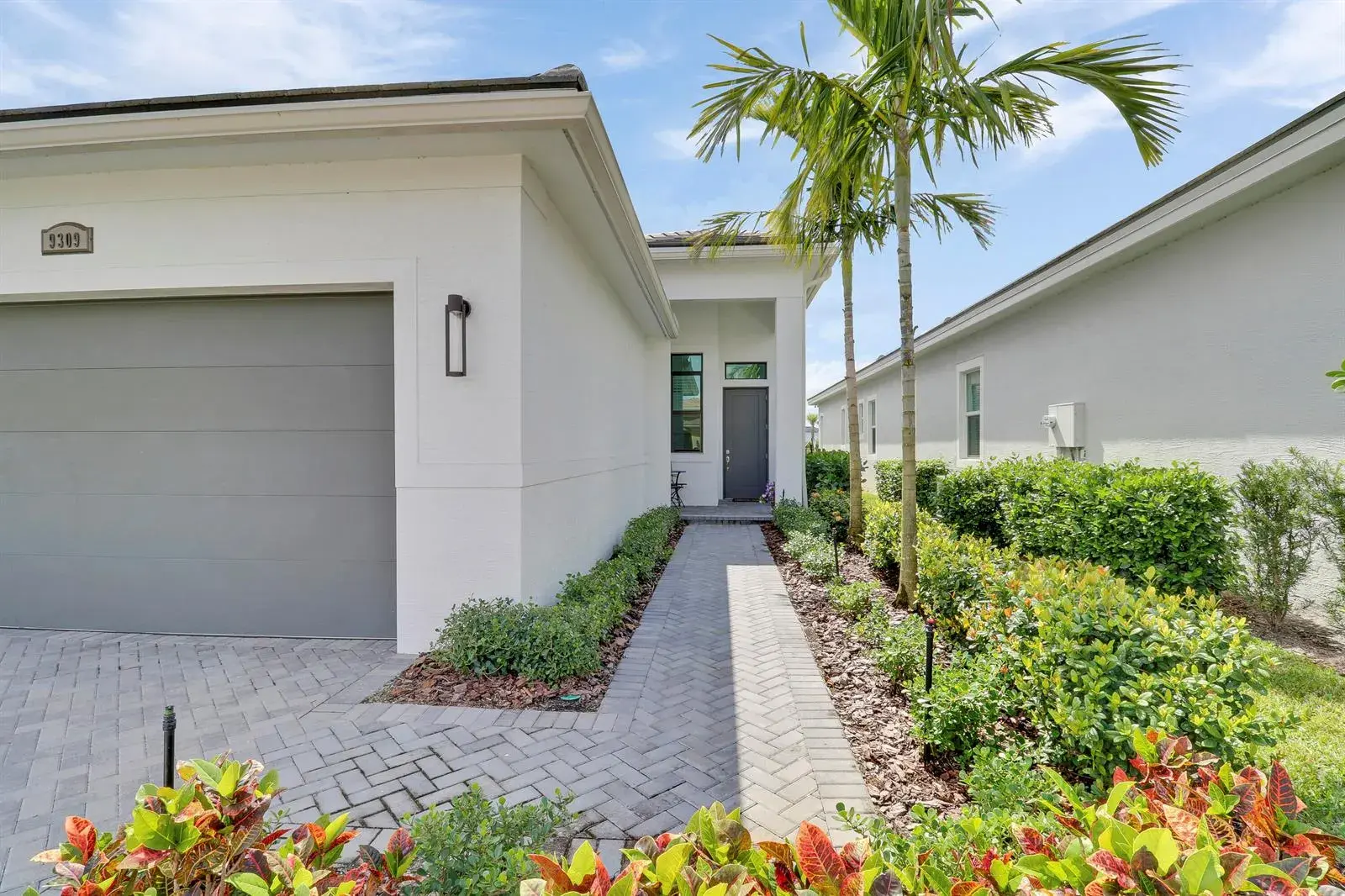 9309 SW Pepoli Way, Port St. Lucie FL 34987