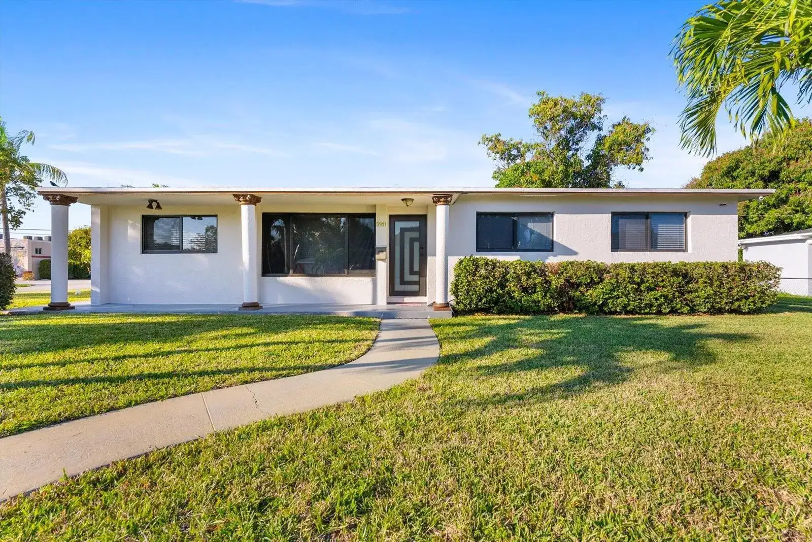 651 Foresteria Drive, Lake Park FL 33403 photo 2