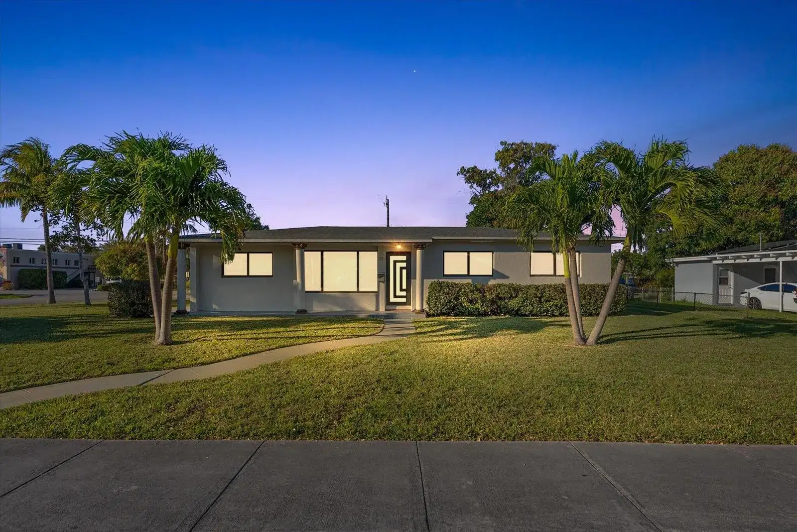 651 Foresteria Drive, Lake Park FL 33403 photo 5