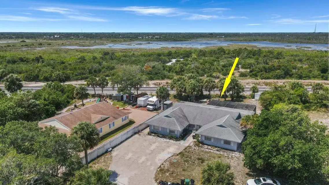 11099 Ridge Avenue, Fort Pierce FL 34982 photo 2