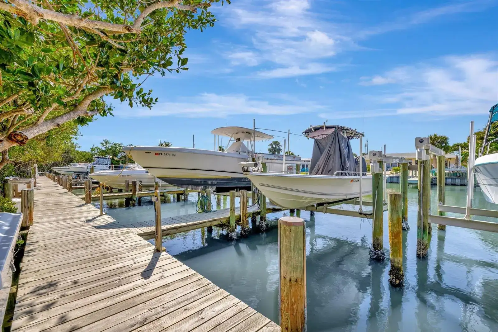 209 River Walk, Hutchinson Island FL 34949 photo 2