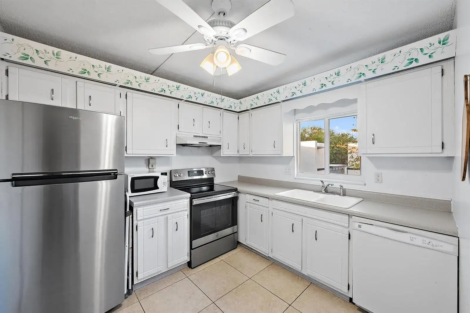 1561 NE 12th Terrace # 14, Jensen Beach FL 34957 photo 5