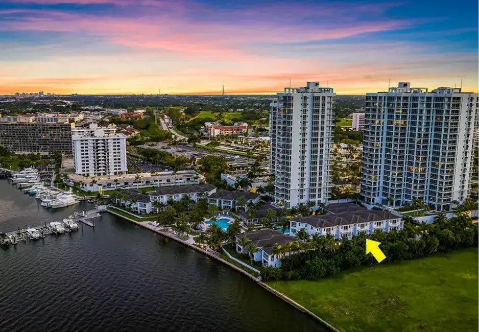110 Water Club Court N, North Palm Beach FL 33408 photo 2