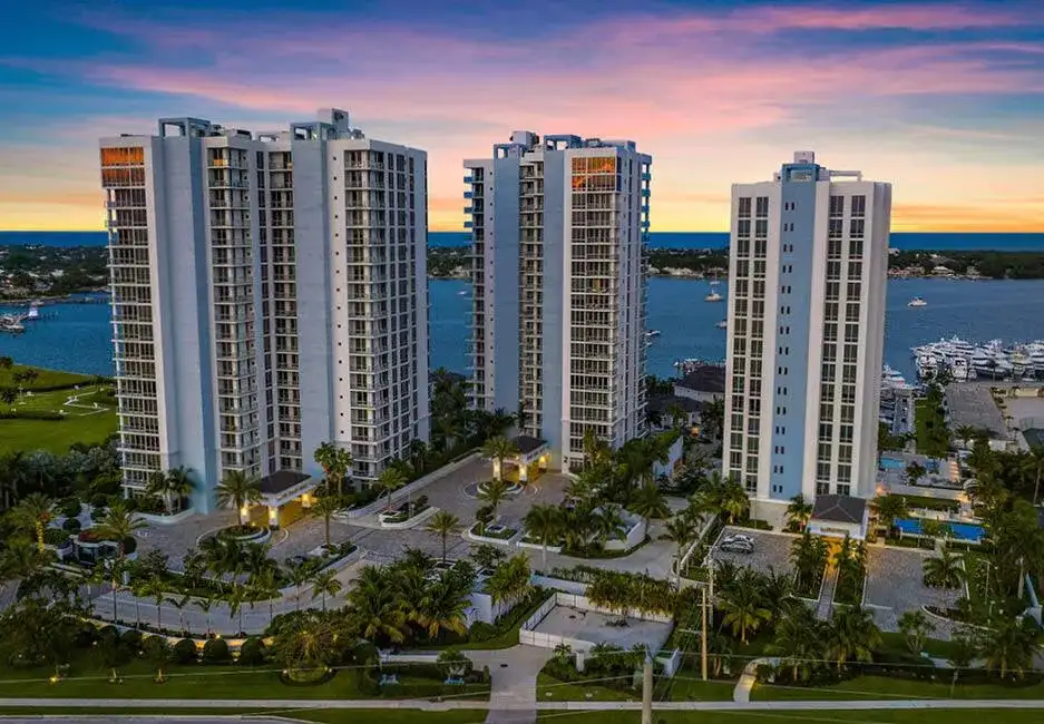 110 Water Club Court N, North Palm Beach FL 33408 photo 3