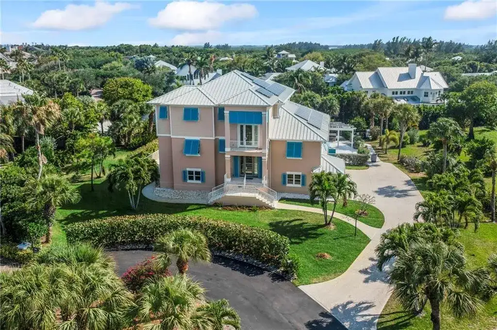 2275 Genesea Lane, Vero Beach FL 32963 photo 2