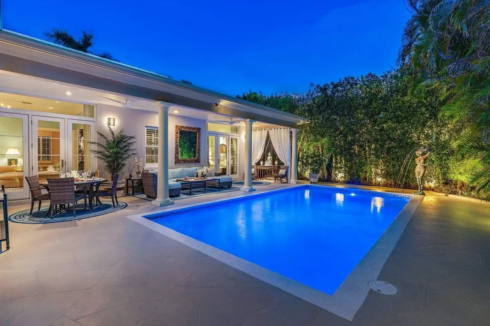 710 N COUNTY Road, Palm Beach FL 33480