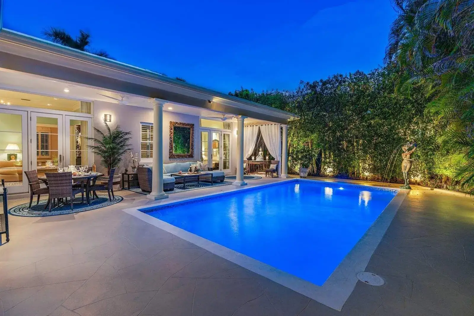 710 N COUNTY Road, Palm Beach FL 33480
