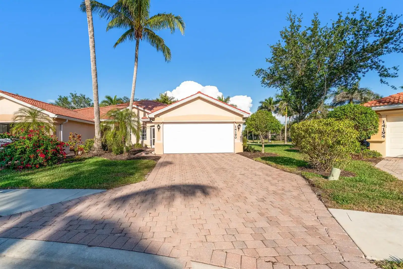 14190 Fall Creek Court, Naples FL 34114