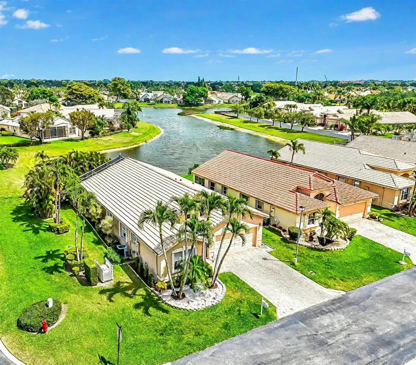 6377 N Westchester Club Drive N, Boynton Beach FL 33437