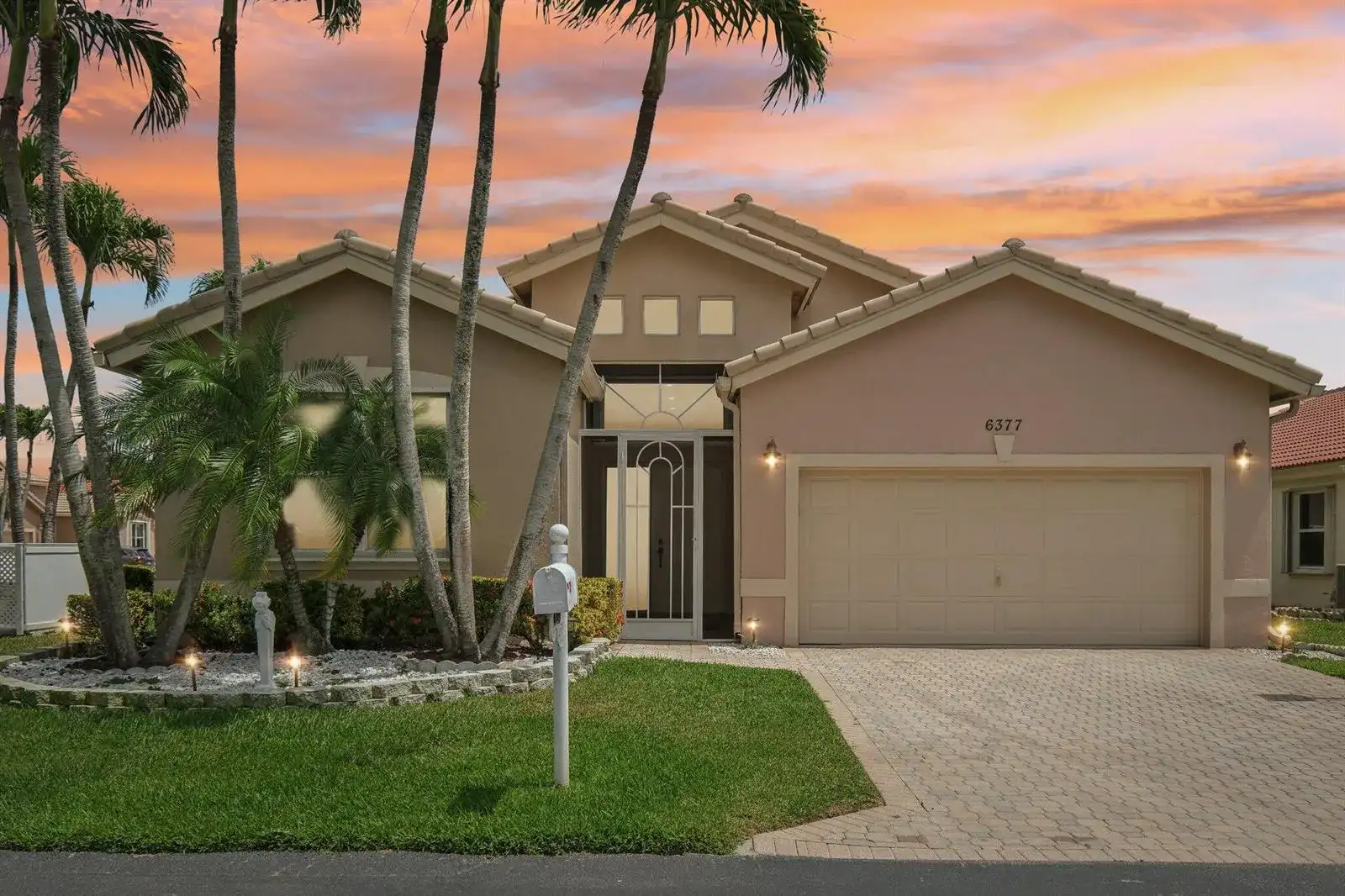 6377 N Westchester Club Drive N, Boynton Beach FL 33437 photo 4