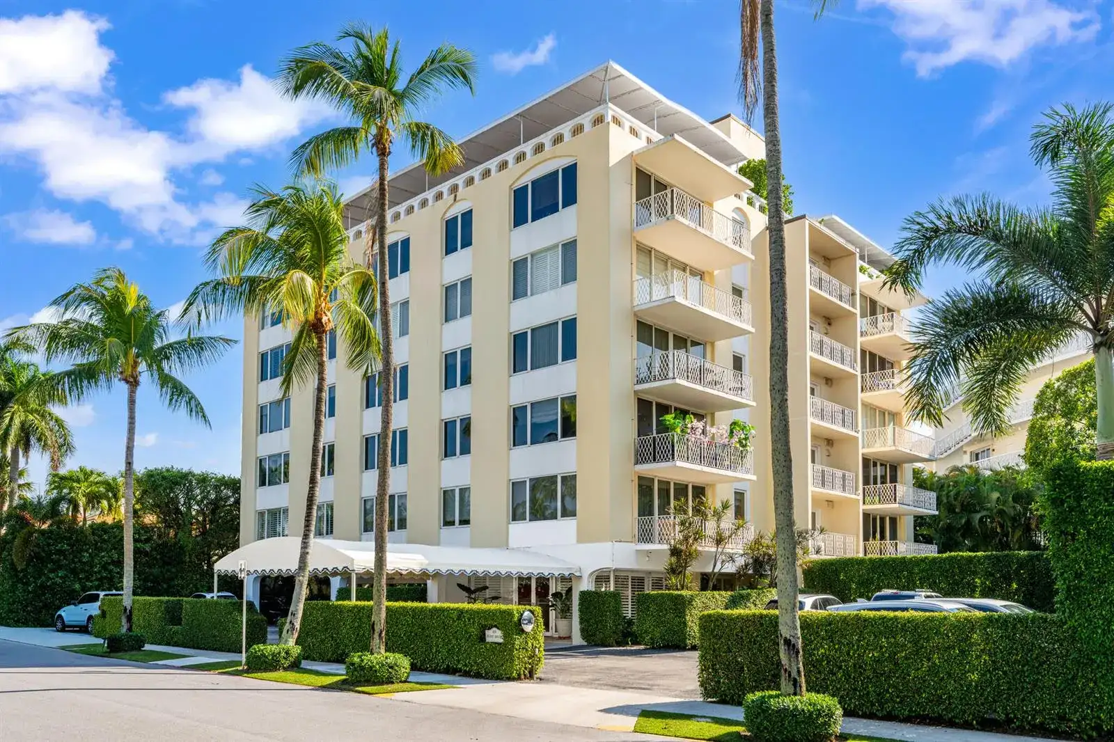 434 Chilean Avenue # 2b, Palm Beach FL 33480 photo 3