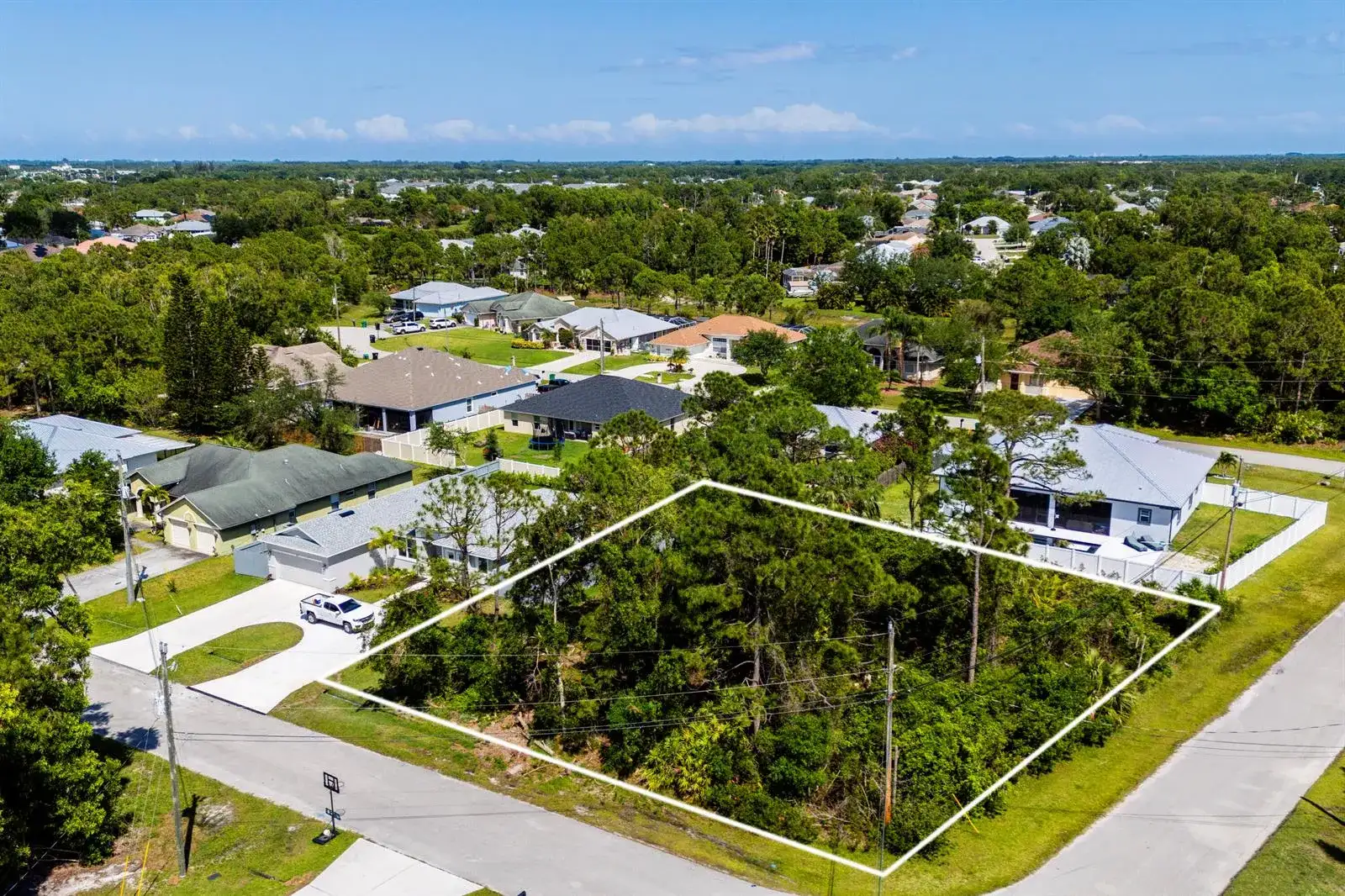 5489 NW Brent Court, Port St. Lucie FL 34986 photo 2
