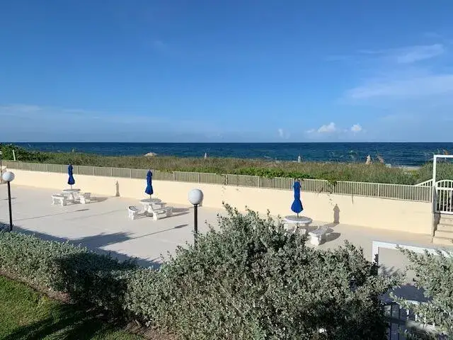 2565 S Ocean 2060 Boulevard # 2060, Palm Beach FL 33480